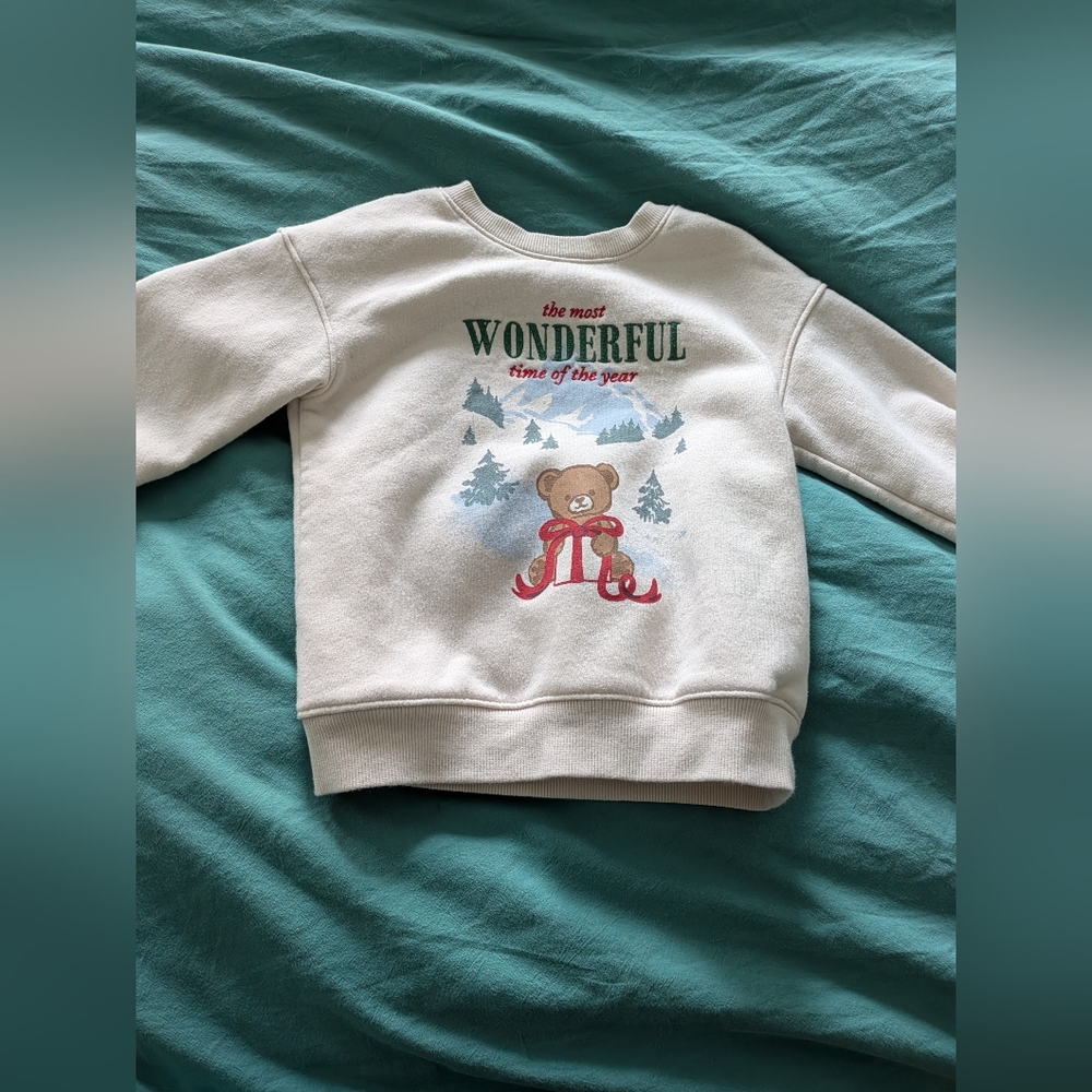 Kids Cream Holiday Bear Sweatshirt with Red Ribbon 3T